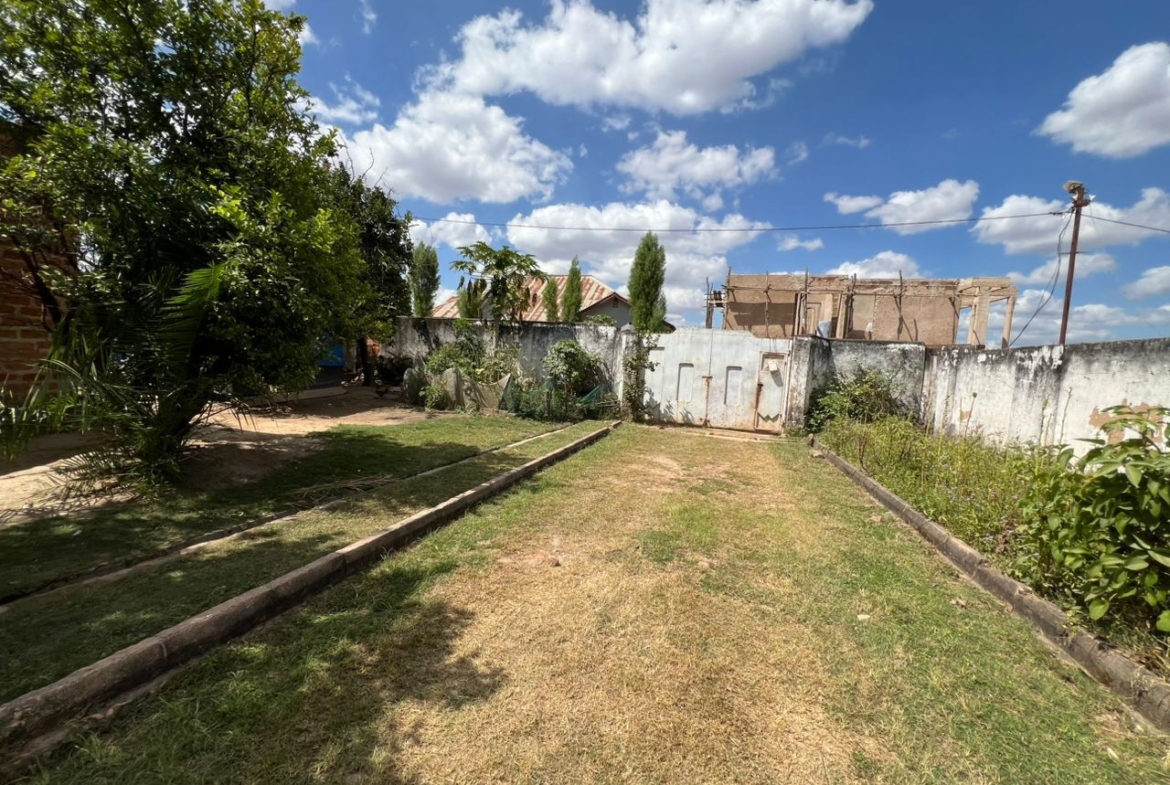 Parcelle-Terrain à Vendre – Lubumbashi