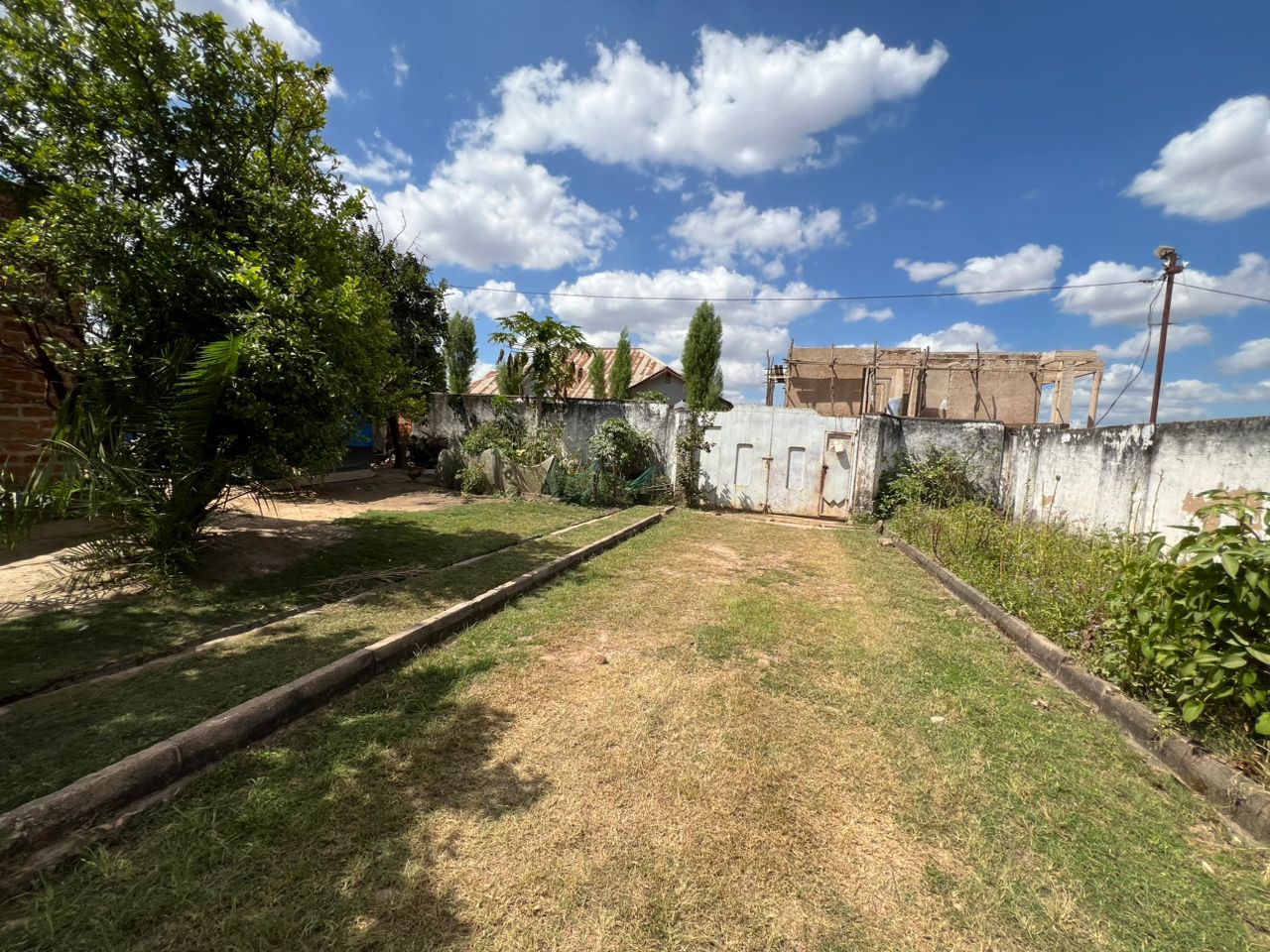Parcelle-Terrain à Vendre – Lubumbashi