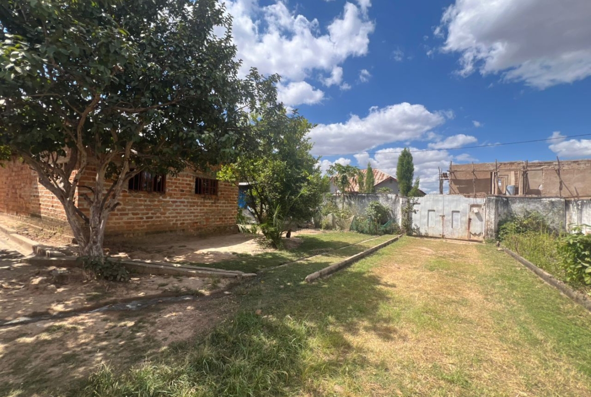 Parcelle-Terrain à Vendre – Lubumbashi
