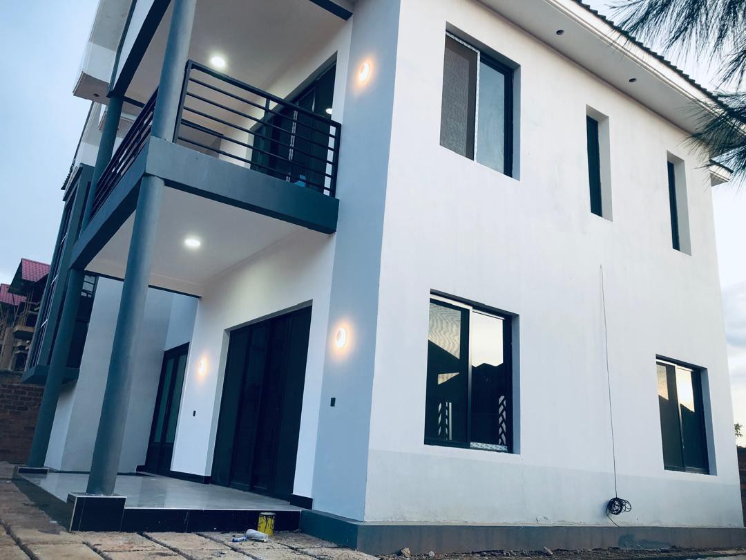 Maison à Louer – Golf Kabulameshi, Lubumbashi