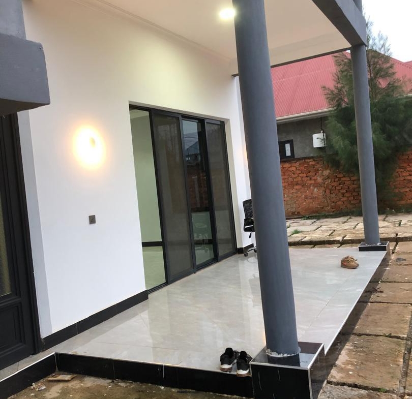 Maison à Louer – Golf Kabulameshi, Lubumbashi
