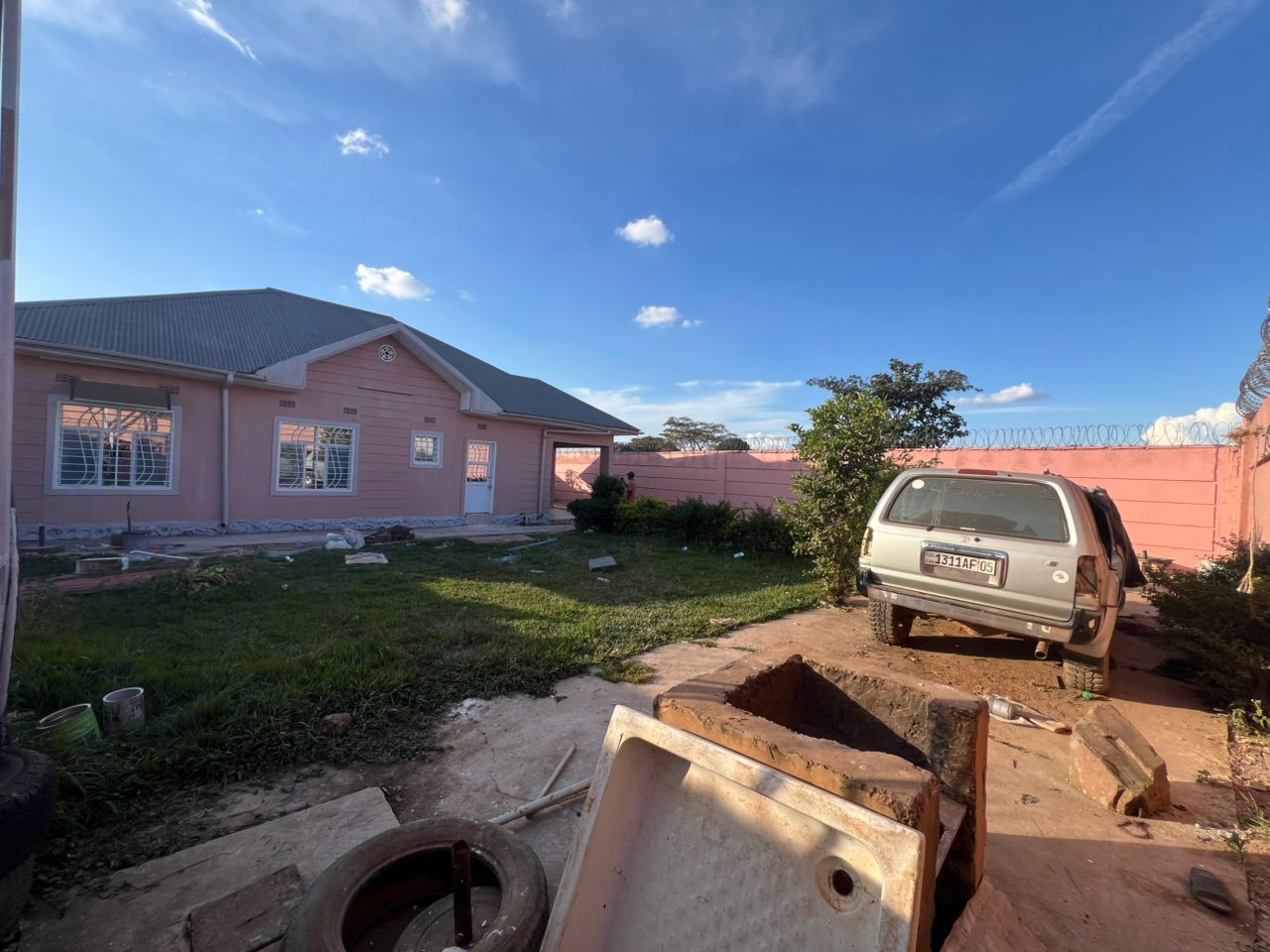 Maison à Louer – Joli Site, Lubumbashi