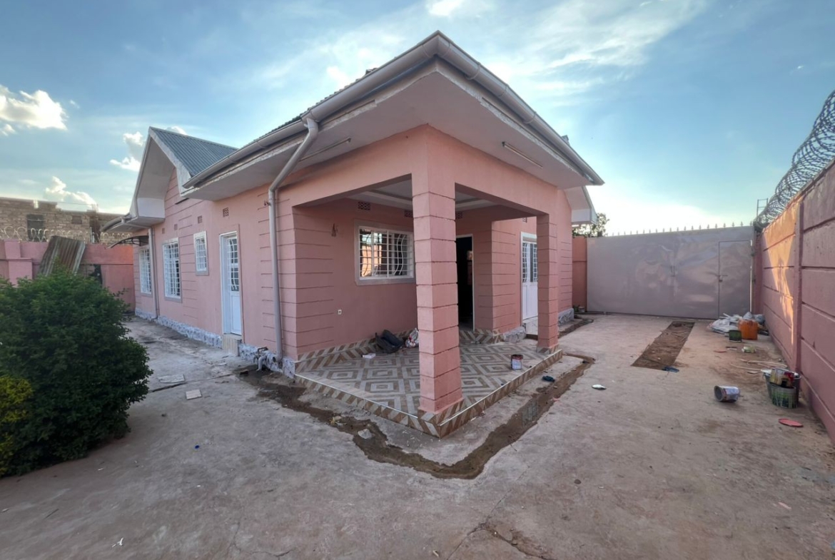 Maison à Louer – Joli Site, Lubumbashi