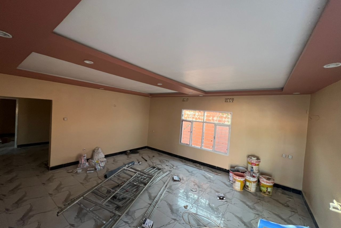 Maison à Louer – Joli Site, Lubumbashi