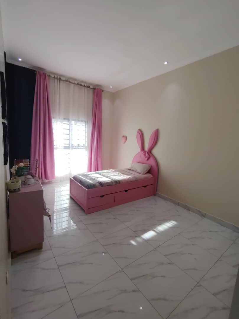 scaled_IMG-20260515-WA0105(3) Maison à Vendre – Golf, Lubumbashi
