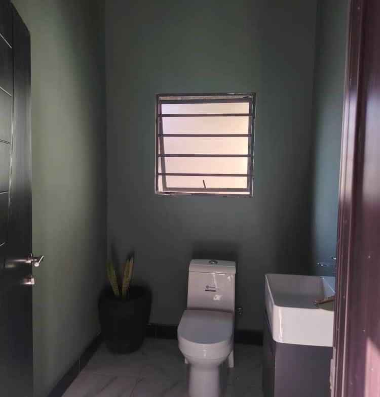 Maison à Vendre – Golf, Lubumbashi