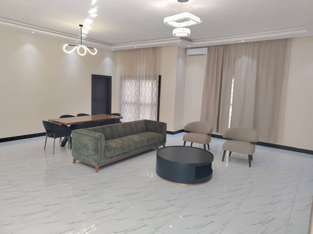 Maison à Vendre – Golf, Lubumbashi