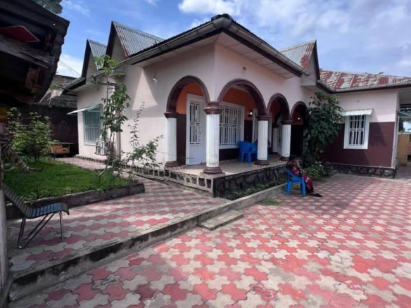 Maison à louer – mont-ngafula, kinshasa