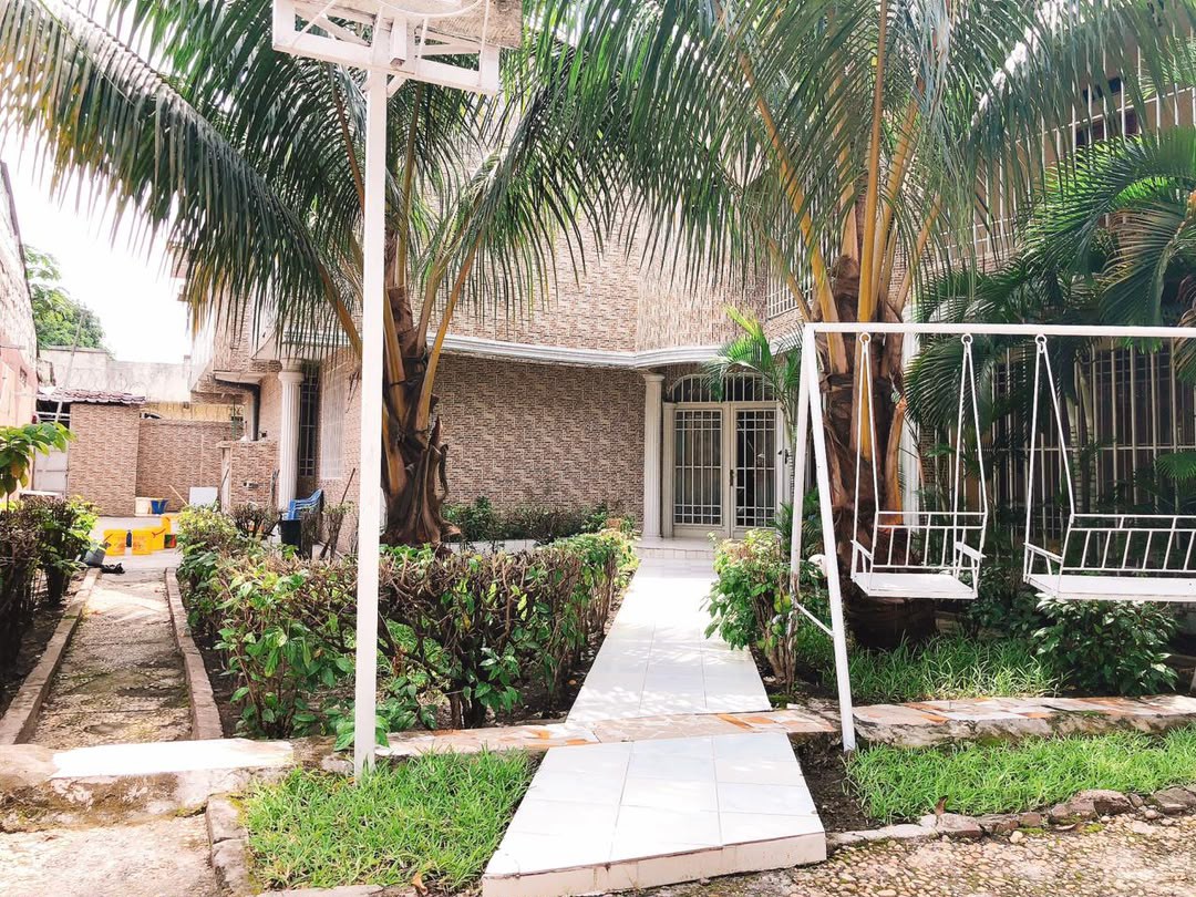 Villa à Vendre – Limete, Kinshasa