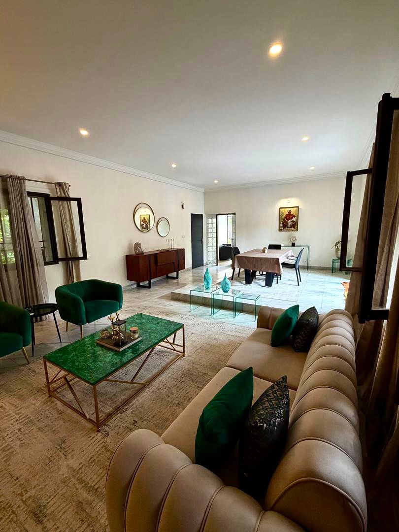 Villa Meublée à Louer – Gombe, Kinshasa