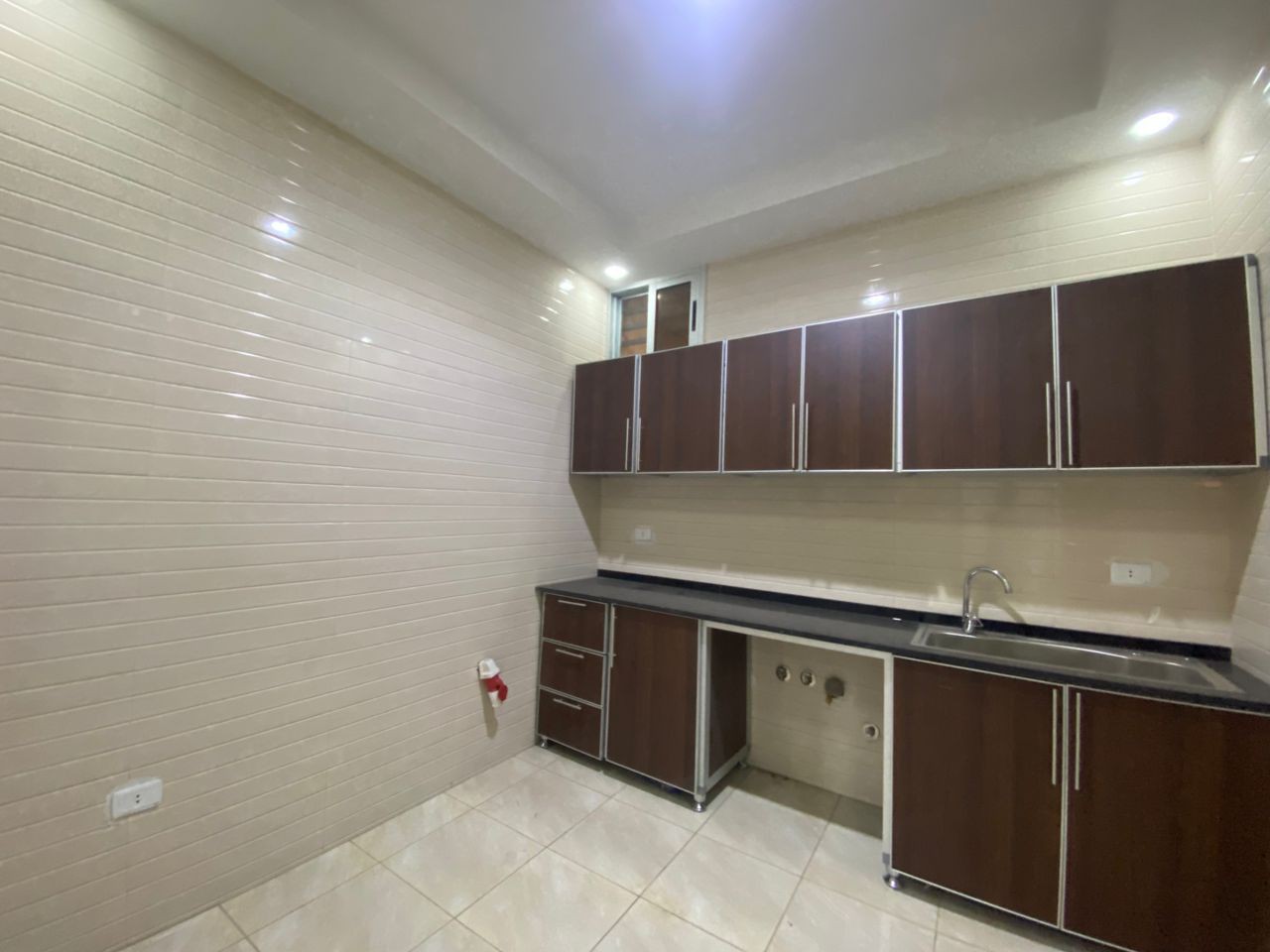 scaled_1000045883 Appartement à Louer – Kintambo, Kinshasa