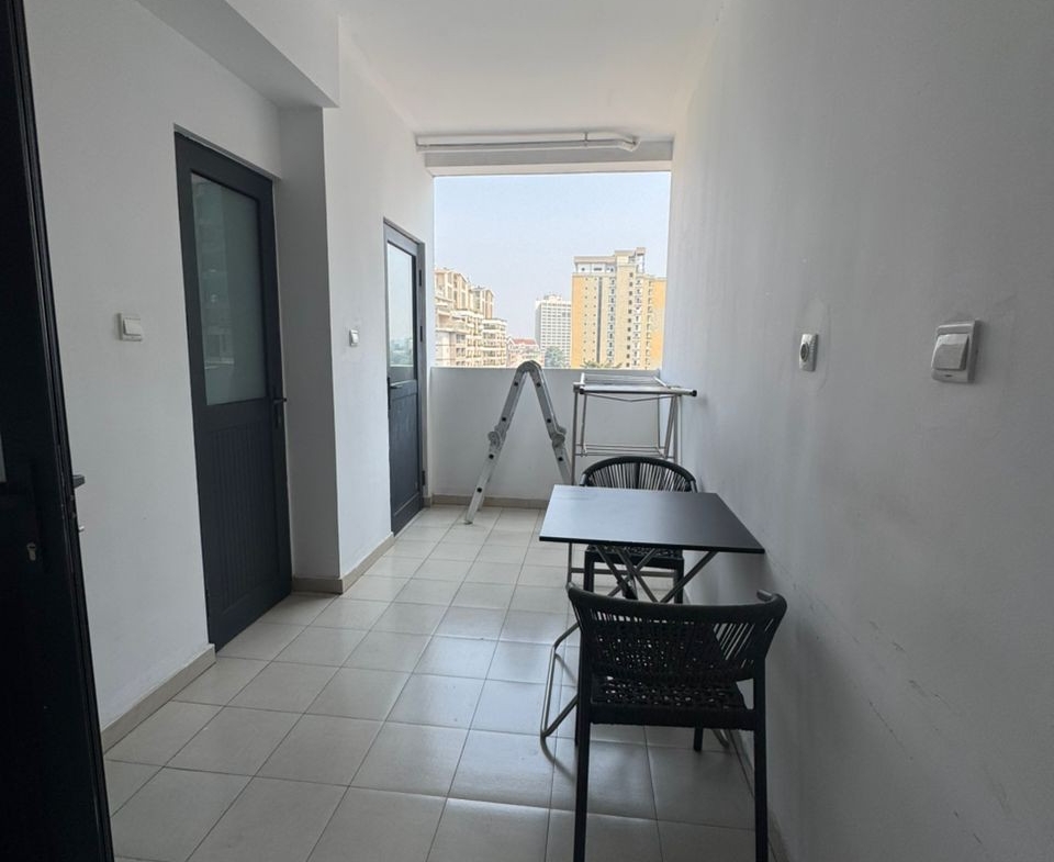 Appartement Meublé à Louer – Gombe, Kinshasa