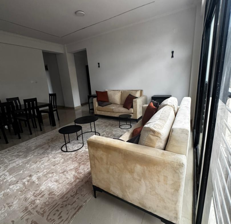 Immeuble à Vendre – Kintambo, Kinshasa