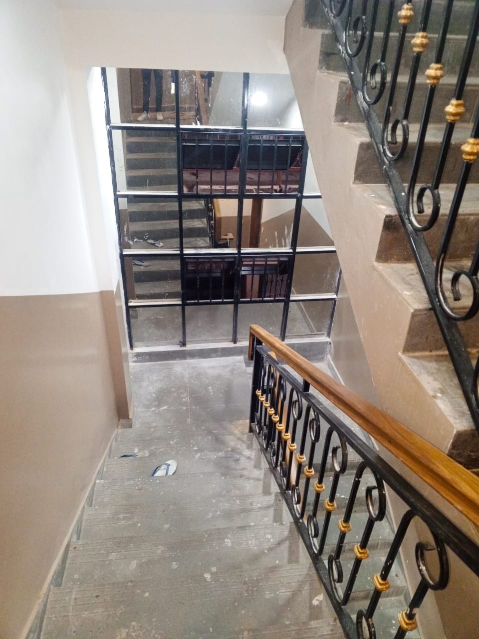 scaled_1000808047 Appartement à Louer – Kintambo, Kinshasa