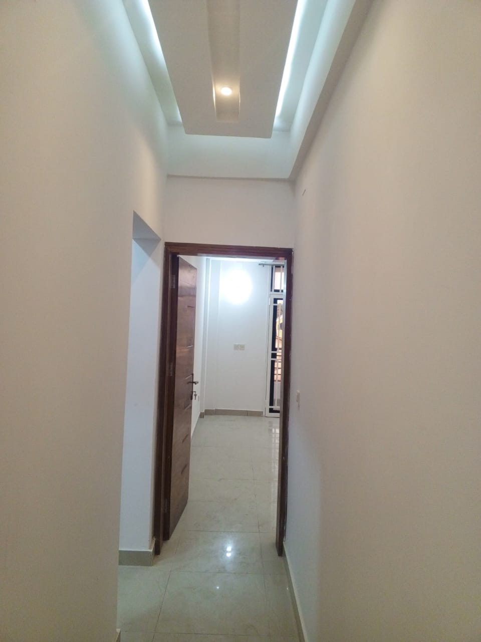 scaled_1000808061 Appartement à Louer – Kintambo, Kinshasa