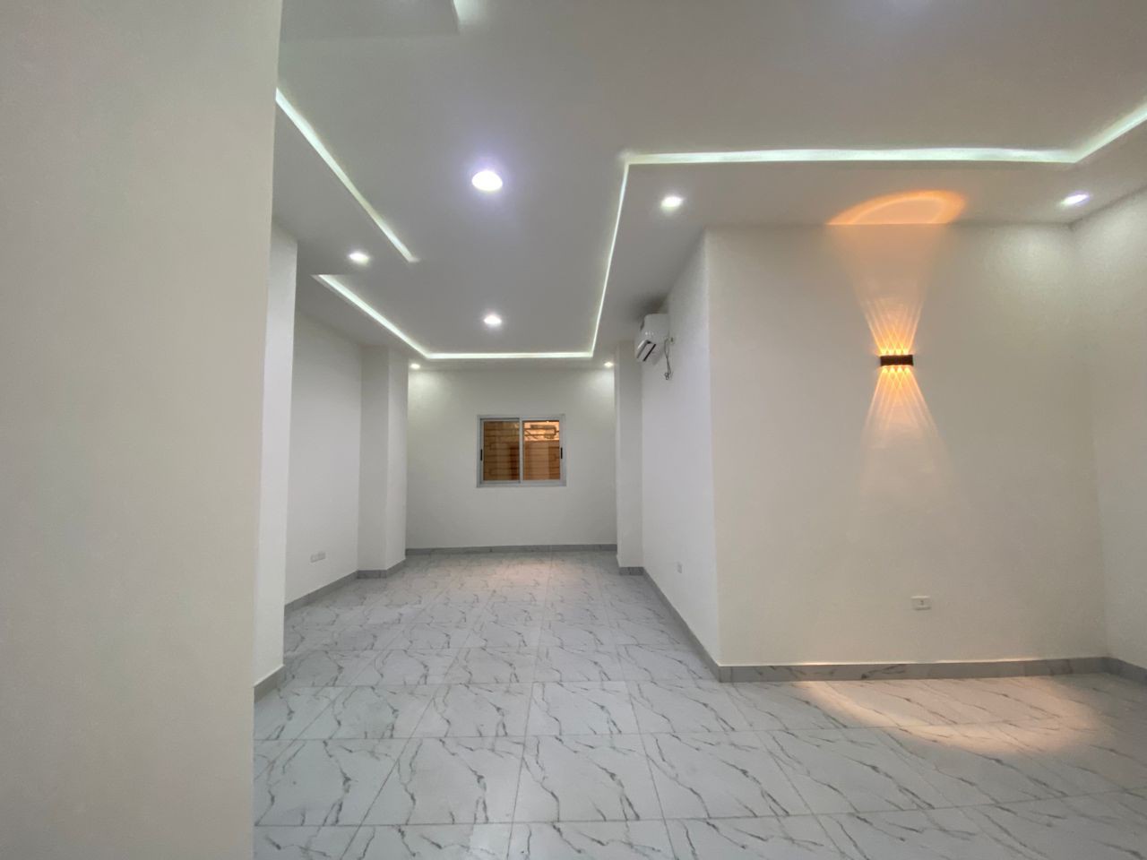 scaled_1000819361 Appartement à Louer – Kintambo, Kinshasa