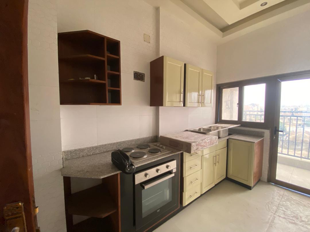 scaled_1000819411 Appartement à Louer – Kintambo, Kinshasa