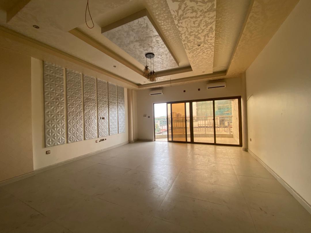 scaled_1000819420 Appartement à Louer – Kintambo, Kinshasa
