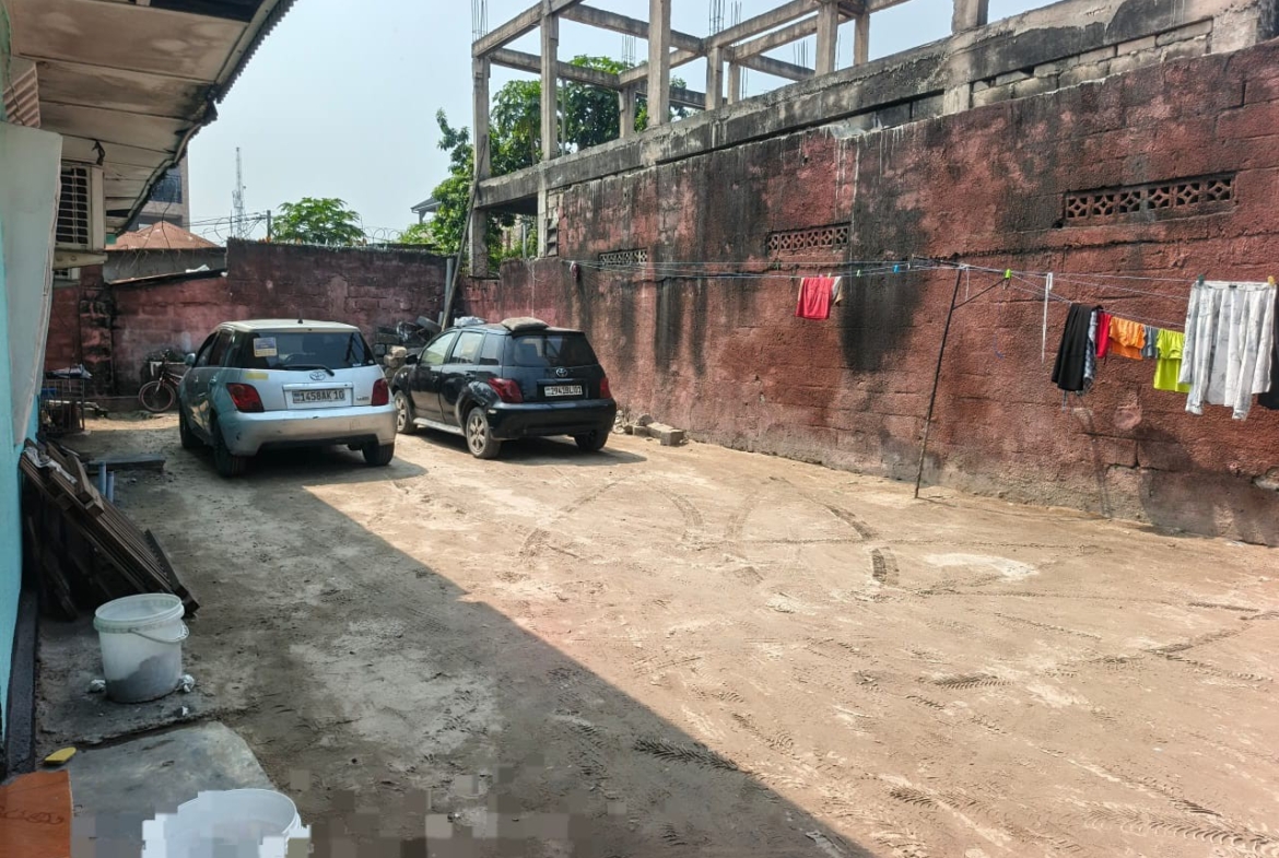 Parcelle-Terrain à Vendre – Lemba, Kinshasa