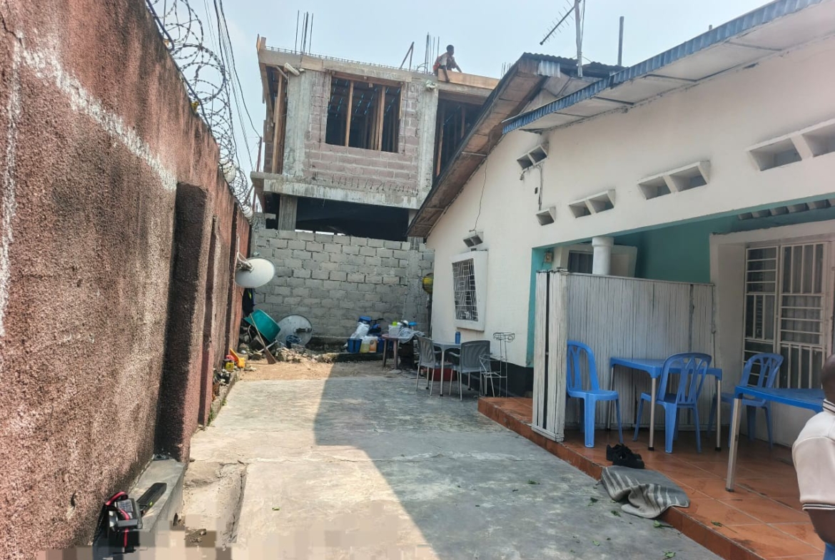 Parcelle-Terrain à Vendre – Lemba, Kinshasa
