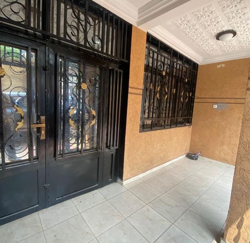 Maison à Louer – Macampagne, Kinshasa
