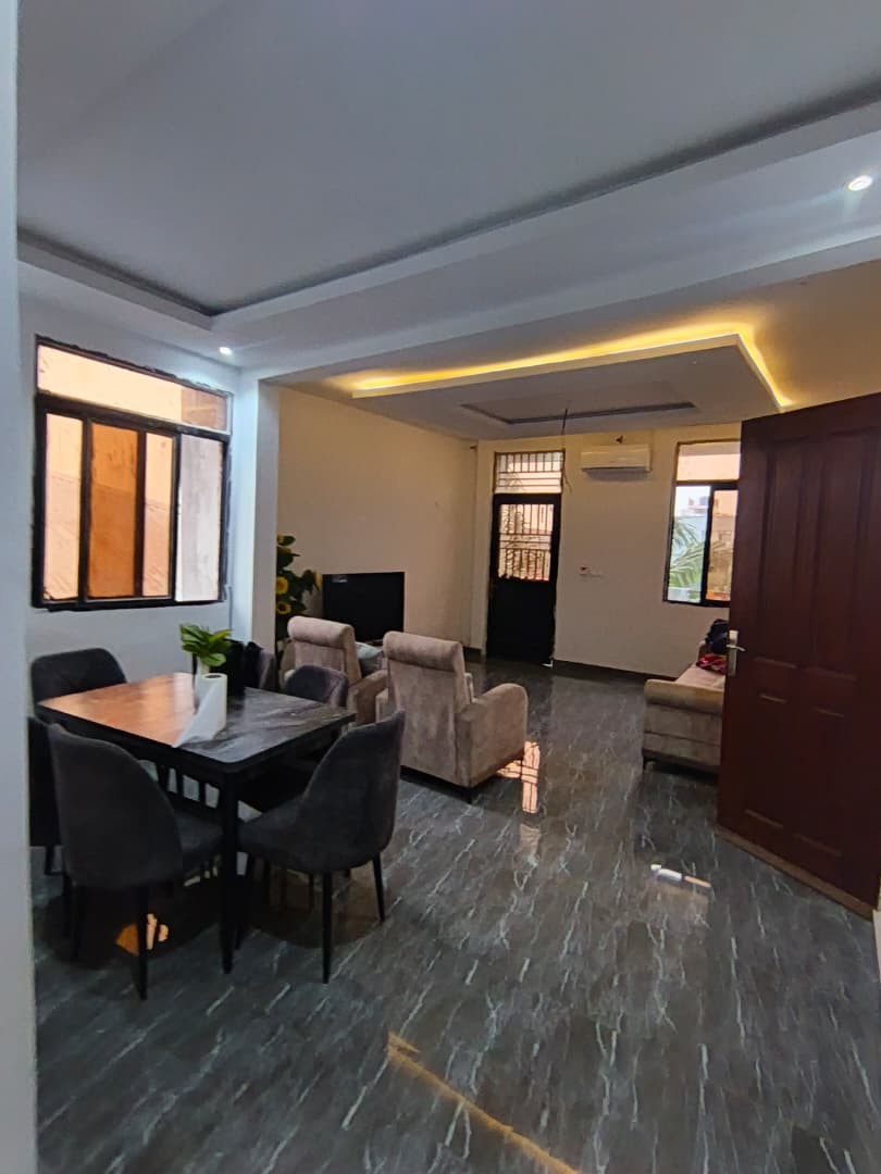 scaled_1000823126 Appartement à Louer – Kintambo, Kinshasa
