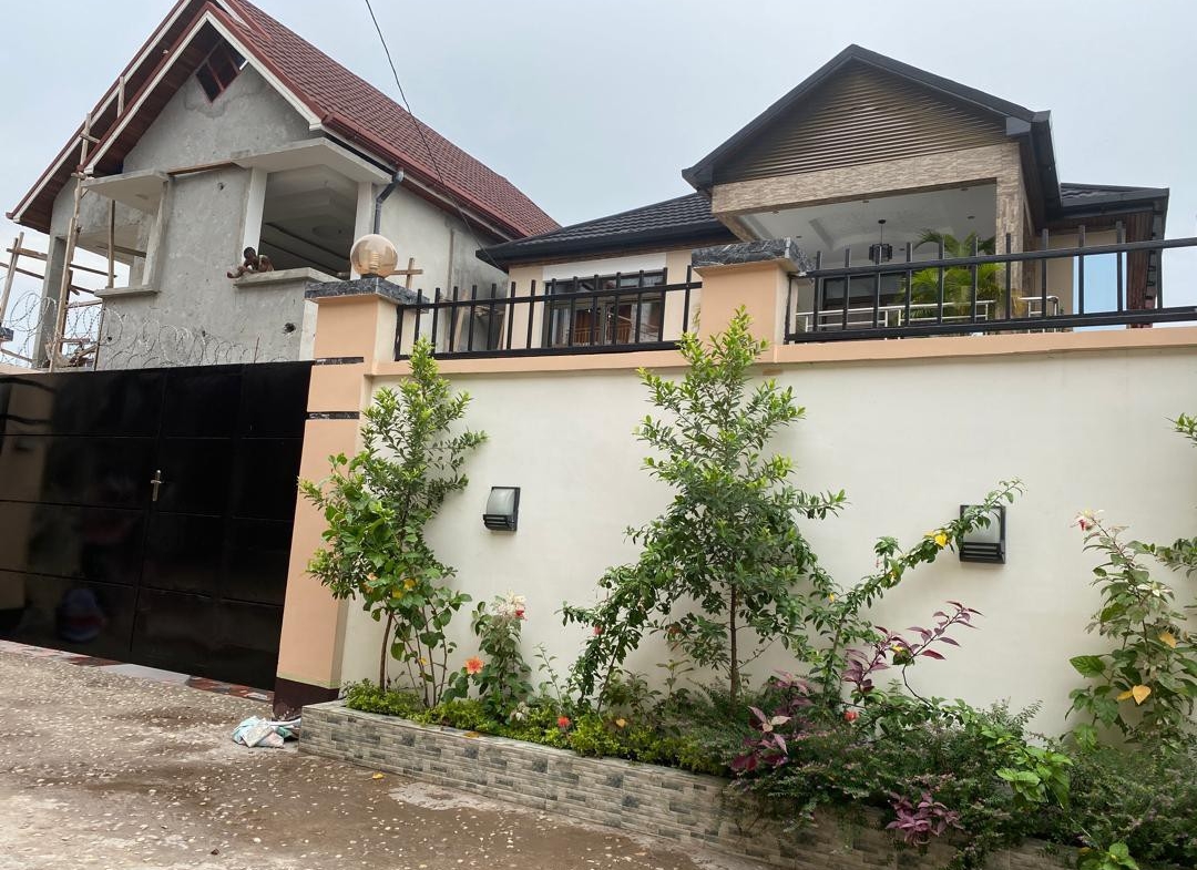 Parcelle-Terrain à Vendre – Limete, Kinshasa