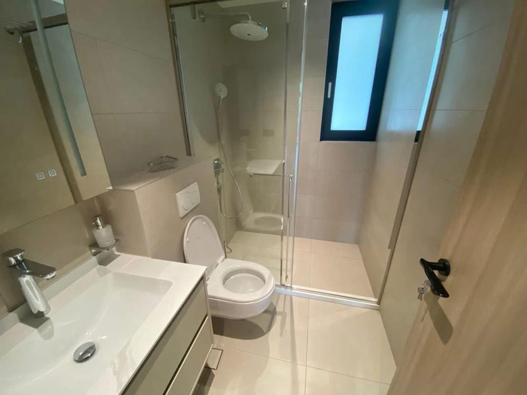 scaled_1000826088 Appartement à Louer – Gombe, Kinshasa
