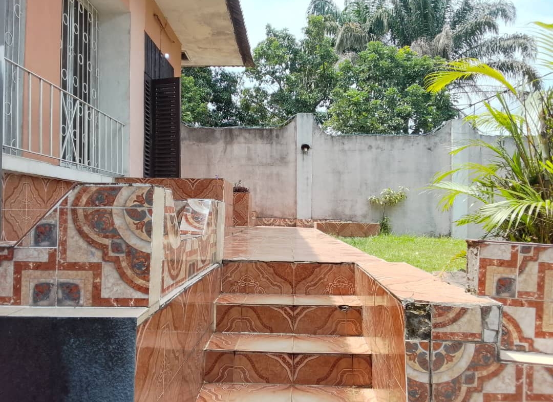 Parcelle-Terrain à Vendre – Macampagne, Kinshasa