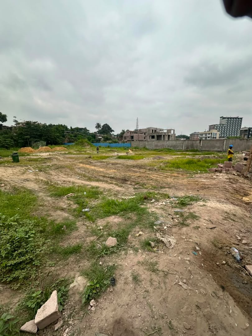 Parcelle-Terrain à Vendre – Ngaliema, Kinshasa