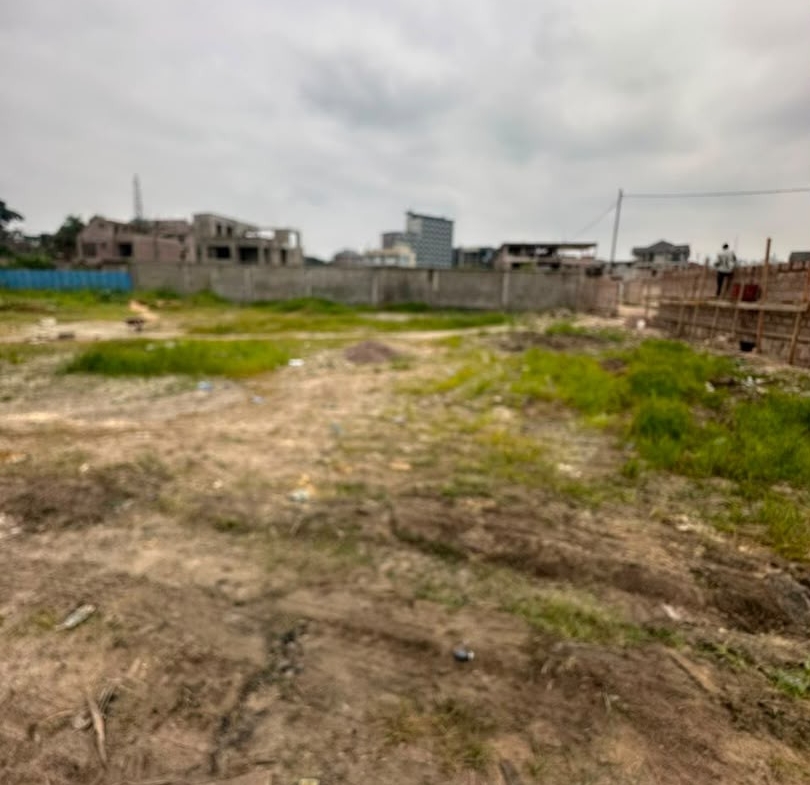 Parcelle-Terrain à Vendre – Ngaliema, Kinshasa