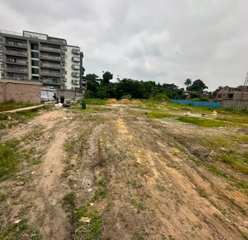 Parcelle-Terrain à Vendre – Ngaliema, Kinshasa