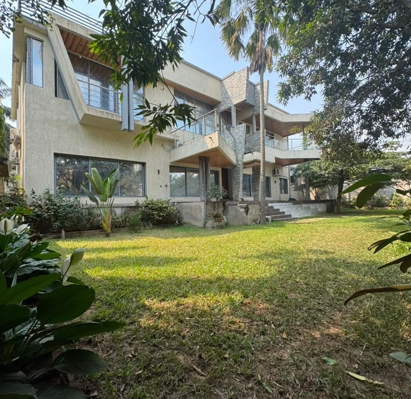 Villa à Vendre – Macampagne, Kinshasa