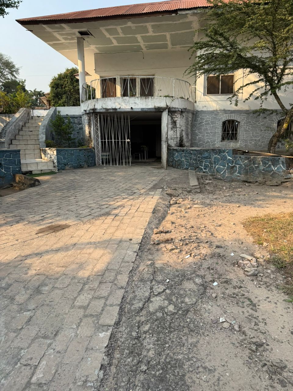 Villa à Louer – Macampagne, Kinshasa