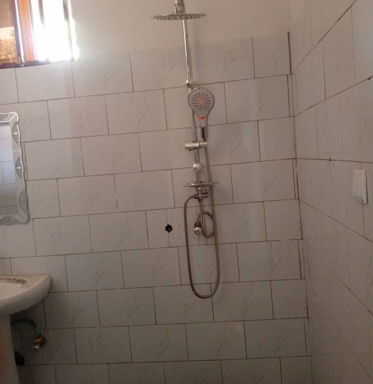 Maison à Louer – Macampagne, Kinshasa