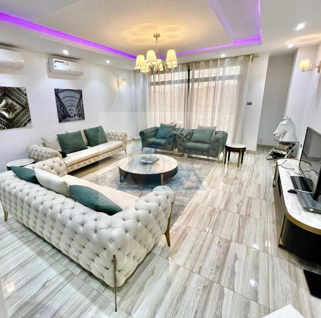 scaled_1000832957 Appartement Meublé à Louer – Gombe, Kinshasa