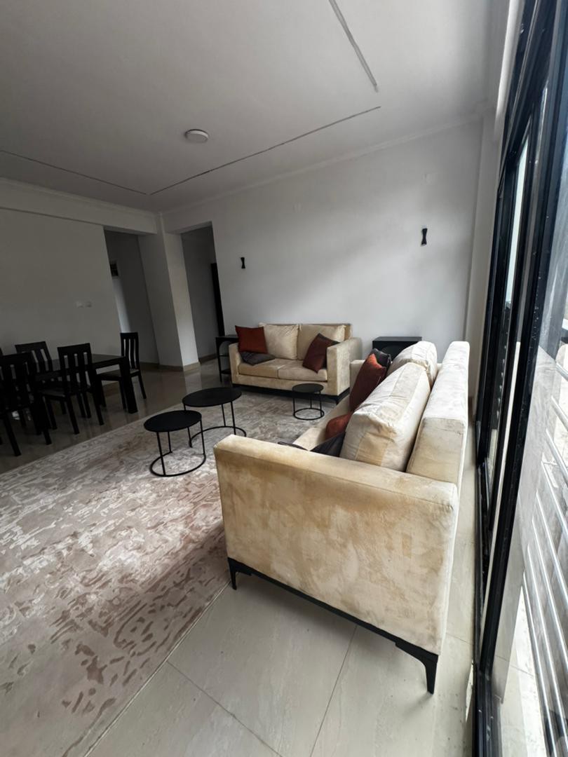 scaled_1000863661 Immeuble à Vendre – Kintambo, Kinshasa
