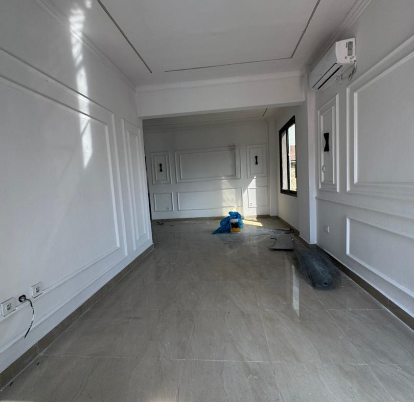 Immeuble à Vendre – Kintambo, Kinshasa