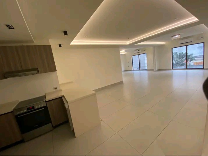 Appartement à Louer – Gombe, Kinshasa