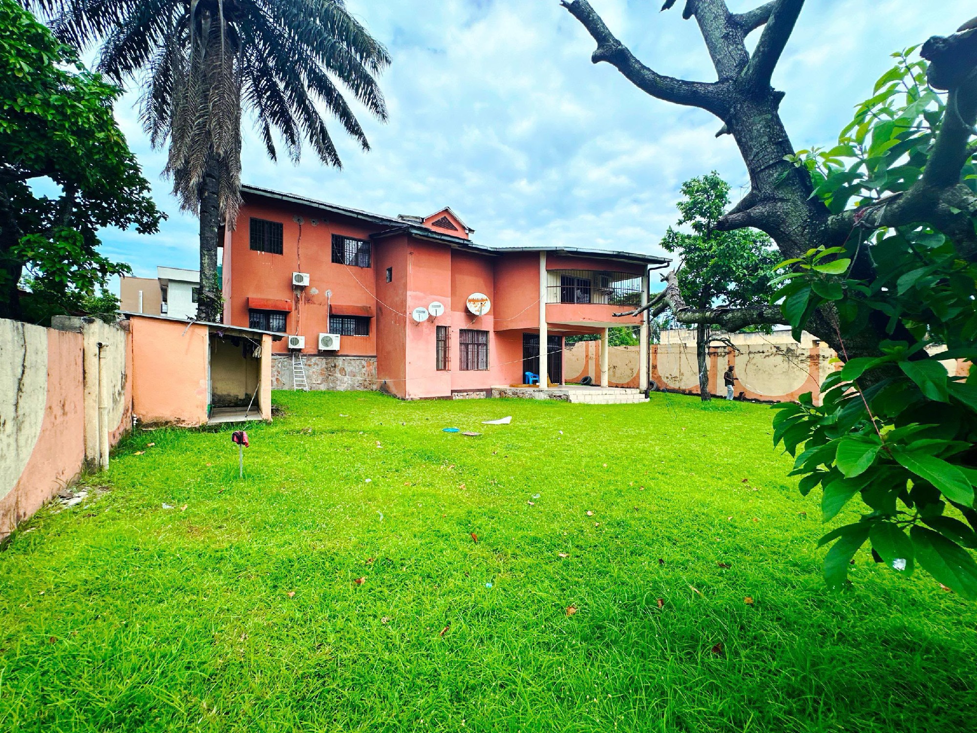 Villa à Vendre – Ngaliema, Kinshasa