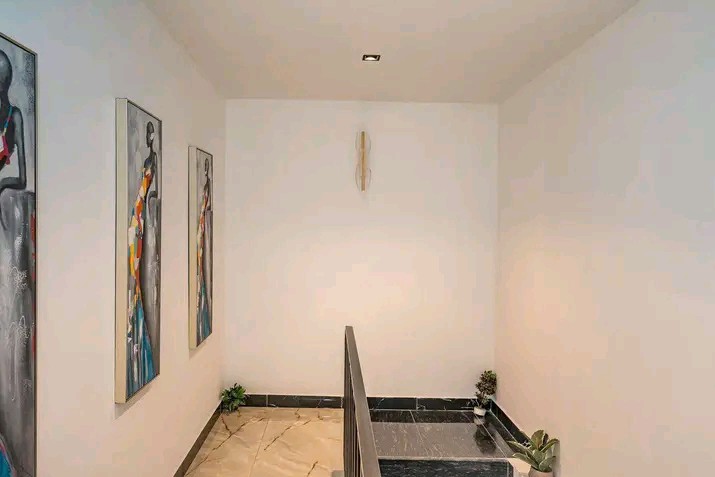 Villa à Louer – Lingwala, Kinshasa