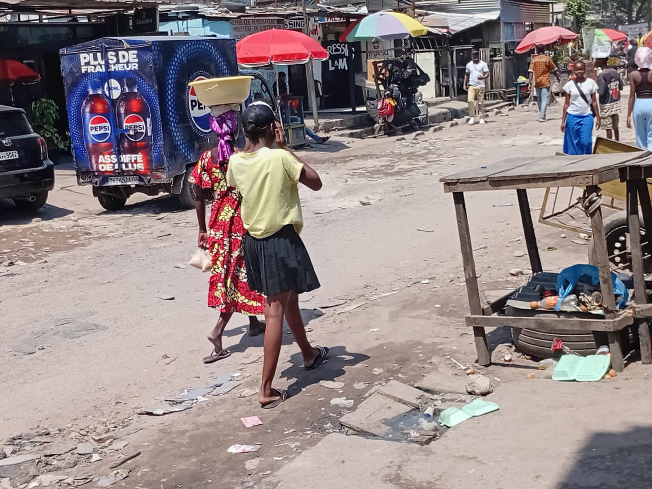 Immeuble R+3 à Louer – Bandalungwa, Kinshasa