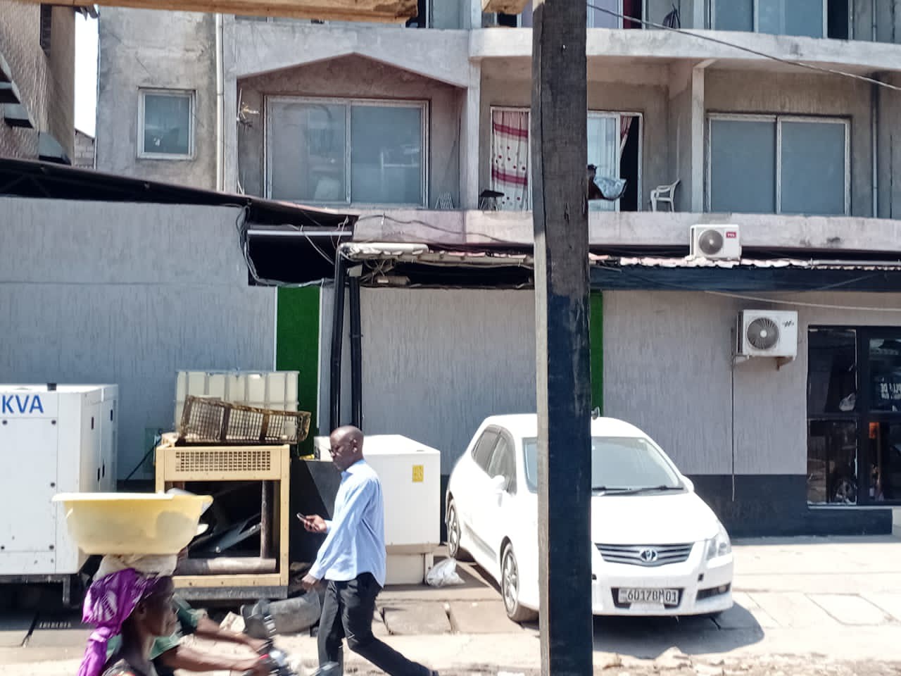 Immeuble R+3 à Louer – Bandalungwa, Kinshasa