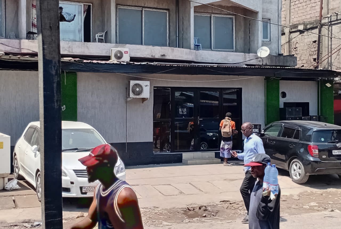 Immeuble R+3 à Louer – Bandalungwa, Kinshasa