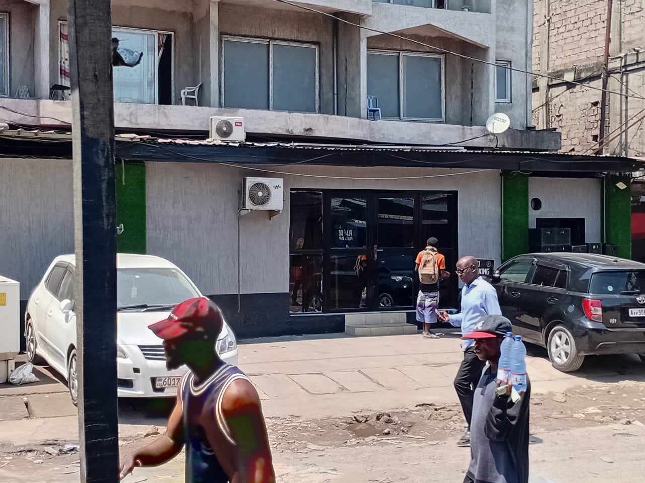 Immeuble R+3 à Louer – Bandalungwa, Kinshasa