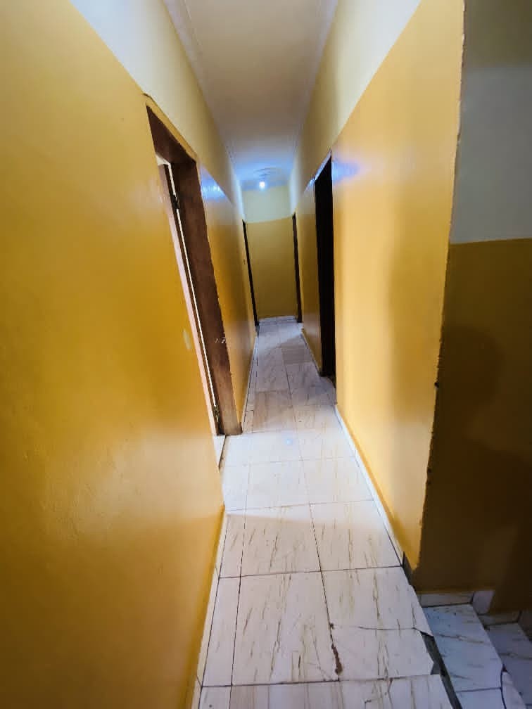 scaled_1001850288 Appartement à Louer – Ngaliema, Kinshasa