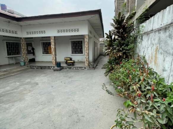 Maison à louer – barumbu, kinshasa