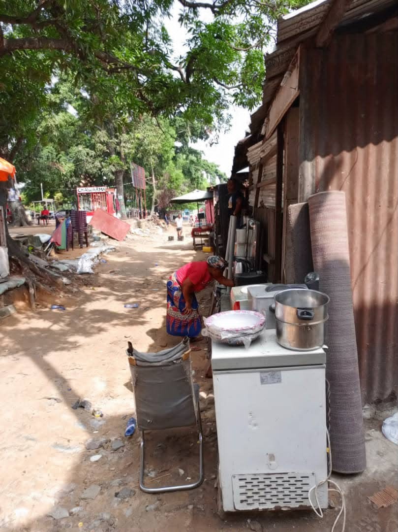 scaled_1001880493 Parcelle-Terrain à Vendre – Kintambo, Kinshasa