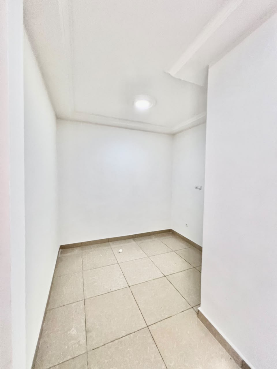 scaled_1001885217 Appartement à Louer – Ngaliema, Kinshasa