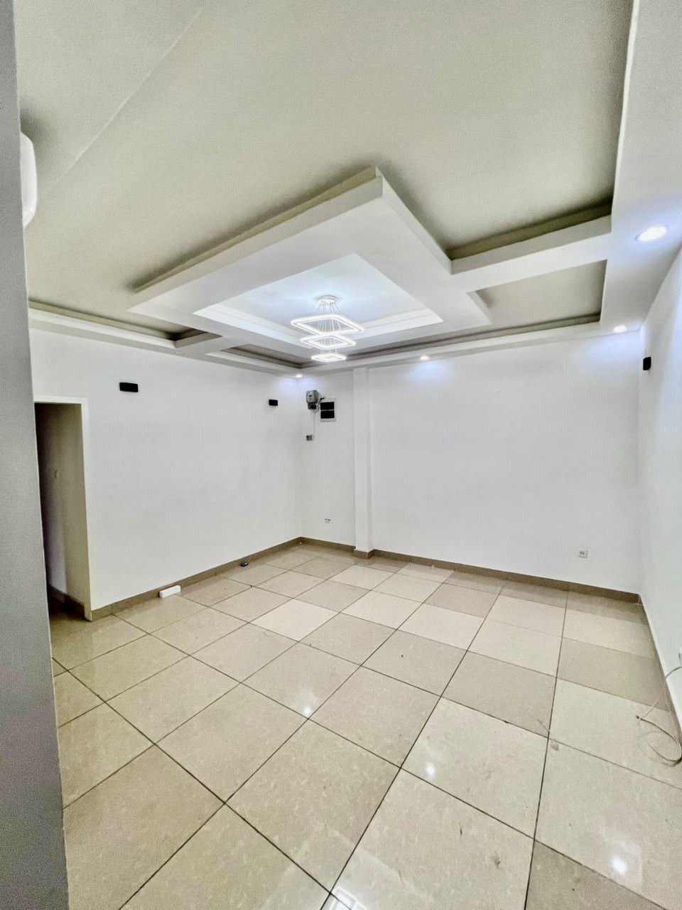 scaled_1001885227 Appartement à Louer – Ngaliema, Kinshasa